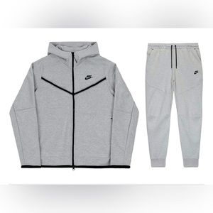 Nike Sportswear Tech Fleece Full Zip Hoodie & Joggers Set